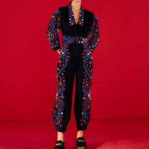 NEW! FARM Rio Embroidered Corduroy. Size is L, navy blue with belt. 3/4 sleeves.